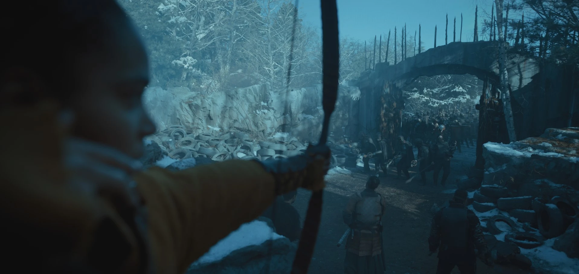 Lighting crowds and environment set extension